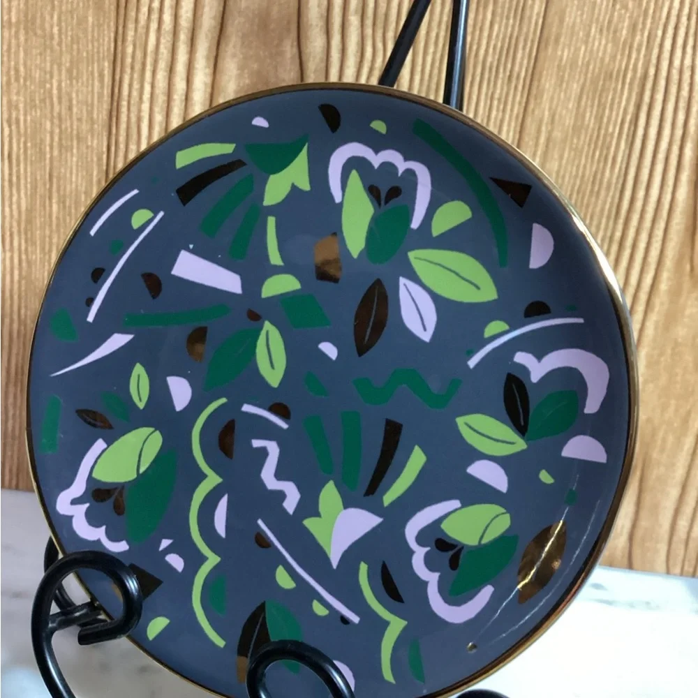 West Elm 7” Pop Art Plates set of 4 different colors